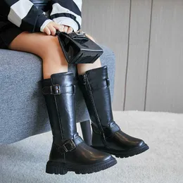 Boots Winter 2022 Black Kids Fashion عالية التنفس غير القابلة للانزلاق متزايدة PU Girls Cool Platform for Party Show Y2210