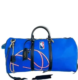 Jointly-Designed Travelling Bag Blue Basketball Pattern Letter Embossing Capacity Fashion Leather Men Women Sports Handbag Shoulder Bags 2209008