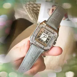 ICE-Out Bling Diamonds Anello Orologio da donna Hip Hop Quadrante romano Quadrante Designer Movimento al quarzo Cintura in vera pelle Orologio da polso da lavoro Regali montre de luxe