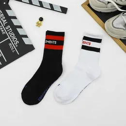 Men's Socks VT new trend couple socks street wild letter men's skateboard sports leisure T221011