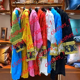 Pamuklu Sweetwear Tasarımcı Geleneksel Unisex Batrobe Bademantel Marka Çiftleri Lüks Klasik Klasik Kimono Sıcak Banyo Corno Ev Giyim KLW1739