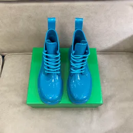 2022 botas de moda de borracha de borracha botas de chuva designer feminino kiwi pinkycolor julho bootee