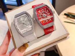 Full Diamond V32 Wine Barrel Watches m￤rke Geometriska siffror Stj￤rna Wristwatch Women Red Leather Quartz Watch Lady Zircon Clock Waterproof
