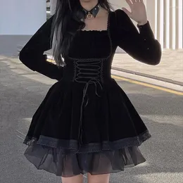 Sıradan elbiseler siyah kadife kare yaka fener kolları, yüksek bel vintage gotik lolita elbise harajuku kawaii parti giymek için