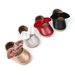 First Walkers MUPLY Brand Fashion Causal Toddler Born Baby Girls Boys Crib Shoes 0-18M PU Leather Solid Bow Hook Soft