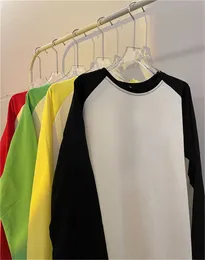 여자 티셔츠 올바른 버전 새로운 작은 몬스터 긴 소매 색상 그림 4 개의 컬러 애호가 느슨한 캐주얼
