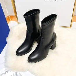 Plataforma de couro Faux Black Botas de tornozelo de ponta pontiaguda