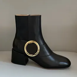 Lyxdesigner Ankelstövlar Fashion Gold Metal Buckle Decoration 100% Cowskin Womens Shoes Round Toes Martin Combat Boots 35-42 med låda
