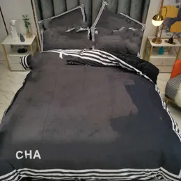 黒のデザイナー寝具セット冬暖かい布団カバークイーンサイズのベッド掛け布団セットカバー個枕カバー