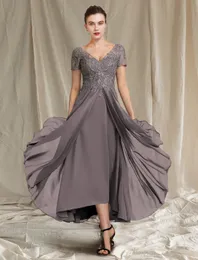 Gray A-Line Mother of the Bride Dress Plus Size Vintage V Neck Ankle Length Chiffon Lace Short Sleeve with Pleats Appliques 2022 Robe De Soiree