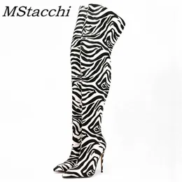 Boots Mstacchi 2022 Новые женщины на колене высокие каблуки Сексуальные дамы в стиле зебра заостренные ноги для шпильки Long Botas Femininas 220901