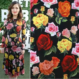 Fabryka odzieżowa 145 cm Rose Print Elegancki cienki mody sukienki szalik poliestrowy materiał diyparent-dziecko hurtowy