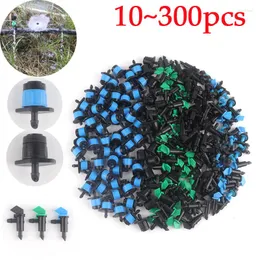 Bewateringsapparatuur 10-300 stuks Tuin Druppelirrigatie Sprinkler 4L 8L 16L Flow Verstelbare Fontein Mondstuk Vlag Druppelaar Plastic Waterbesparende