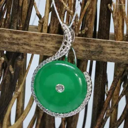 Pendant Necklaces Green Malasia Chalcedony Jades Stone Flat Round Charms Women Silver-color Factory Outlet Jewelry 32 21mm B1856