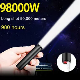 Latarki Latarki Mini LED Ładowalna latarka 3 Lampa błyskowa Tryb oświetlenia Latarka Taktyczna potężna latarka Outdoor Portable Linternas Nitecore L221014