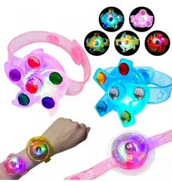 2022 Nattmarknadsledda handskar Små leksaker Creative Finger Tip Top Spinning Children's Ring Armband Vuxen Nattklubb Gadgets för barngåvor D6