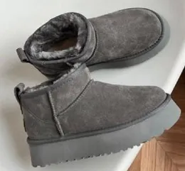 Women's Platform Snow Boots Fashion designer Mini Fur Booties Genuine Suede Leather Classic Chestnut