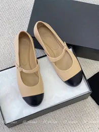 Designerskie sandały Dance Shoe Balerinki Sandały Projektanci Luksusowe damskie płaskie buty na co dzień Premium Wygodne modne damskie klapki
