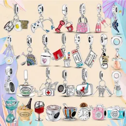 925 STERLING Gümüş Dungle Charm Kadın Boncuklar Yüksek Kaliteli Takı Hediye Toptan Kahve Kupası çaydanlık Ayakkabı Barbell Kulaklık Boncuk Fit Pandora Bilezik DIY 0788123