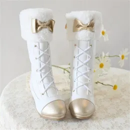 Botas de niñas 2022 Otoño e invierno Nuevo avance de moda Martin Boots Little Girl High Princess Cuero zapatos de cuero blanco 2 colores Tacones altos para niños