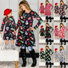 Casual Dresses Family Dress Mor och dotter Matchande långärmad snögubbe Santa Claus Print A-Line