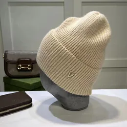 Cazibede yepyeni pamuk şapkası erkek kış nefes alabilen örgü basit sıcak tutmak katı rahat beanies moda kız mektup gündelik beyzbol şapkaları