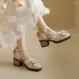 Sandals YQBTDL Sweet Lace Women's Party Parts Summer 2022 Shicay 6cm Bowtie Bowtie Buckle Shoes أحذية الزفاف الكعوب الأميرة