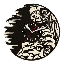 Väggklockor hungrig zombie laserskuren träklocka skräck hem dekor timepieces halloween monster kryp konstverk tyst svepklocka