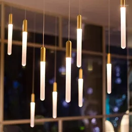 H￤ngslampor modern lampa lyxig guld l￥ng r￶rremsa ljuskrona h￤ngande ljusarmaturer f￶r matsal sovrum dekoration belysning