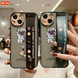 Cartoon Wrist Strap Holder Phone Cases For iPhone 14 13 12 11 Pro Max Mini X Xs Xr 7 8 Plus Soft Cover Protective Shell Fashion Space Astronaut Robot Pattern