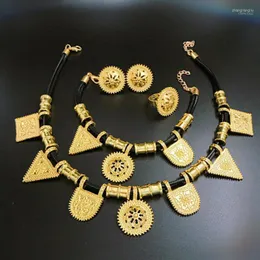 Ketting Oorbellen Set Kerstcadeaus Afrikaanse Bruids Bruiloft Sieraden Accessoires Exotische Ethiopische Vrouwen Gouden Armband Sets