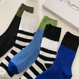 Sportstrumpor Double Needle Bump Färg Tidvattnet Sockor Män och kvinnor Älskare Bomull Trend Sport Casual