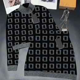 Sweter z wysokim szyją panie spódnica dwuczęściowe Tekstoteka klasyczna Jacquard top spódnice dla kobiet zimowe dzianinowe sukienka