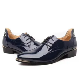 Vestido sapatos de vestido homens neg￳cios apontados na festa de dan￧a de couro patenteado Oxfords luxury Desinger mens