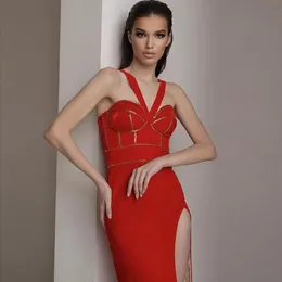 Seksi kırmızı zincir ince bandaj elbiseler kadın bayan moda gövde elbisesi balo parti ys5519