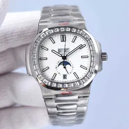 Kol saatleri Klasik Mens Saat Kılıfı Diamonds Mekanik Otomatik Saat Safir Su Geçirmez 40mm Busins ​​Holinwatch Montre De Luxe