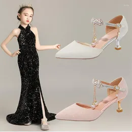 Şort kızları payet yüksek topuk dantel yay çocuk ayakkabısı sevimli inci prenses dans rahat ayakkabı 2022 çocuk partisi düğünü