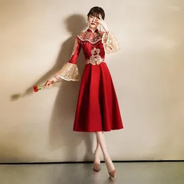 Etniska kläder kvinnor utsökta applikationer nyhet cheongsam elegant tofs trim formell party klänning burgogne kinesisk brud bröllopsklänning