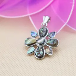 Pendant Necklaces 28mm Prevalent Flower Design Jewelry Abalone Material Seashell Sea Shells Making Crafts Girls Gifts DIY
