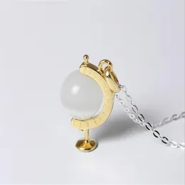Naszyjniki wiszące 2022 przybyły DIY Globe Dome Naszyjnik Ziemi Szklany Łańcuch Biżuteria Jork Ręcznie robiona opal