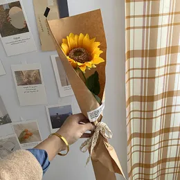 Dekorativa blommor ins nordiska solrosbukett Po Props Artificial Silk Flower Home Wedding Table Diy Kraft Wrapping