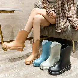 Yeni Sonbahar Kış Yağmur Botları Kaşmir Orta Kollu Kadın Moda Yağmur Ayakkabıları Açık Galoshes Su geçirmez Antiskid Slig Yetişkin İş Kauçuk Yağmur Ayakları