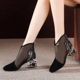 Stivali Miaoguan Sandali in rete Stivaletti da donna per l'estate Scarpe con punta a punta con strass con tacco medio Scava fuori Zip posteriore nera