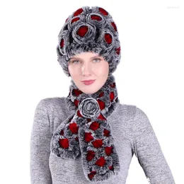 Cappelli Sciarpe Guanti Set Cappello Fedora in vera pelliccia di Rex lavorata a maglia con sciarpa Moda invernale Protezione per le orecchie Copricapo Anelli LF21009QX