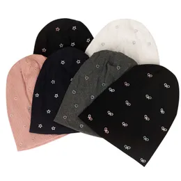 Шапочка/кепки черепа Geebro Women Multi -Color Ribbed Pearl Star Skullies Beanie Casual вязаный мягкий дизайн сплошной лук Сердце Сердеты Дамы Слеченная Шляпа T221020