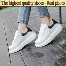 Designer-Sneaker in Übergröße, Freizeitschuhe, echtes Leder, Sohle, Weiß, Schwarz, luxuriöser Samt-Wildleder, Damen-Espadrilles, hochwertige Herren-Sneaker mit flacher Schnürung und Schnürung