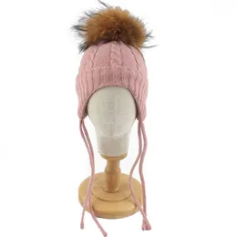Beanie/Kafatası Kapakları Kış Bebek Şapkası Gerçek Kürk Pompom Beanie Sevimli Bonnet Polar Astar Kulak Koruma Erkek Kızlar Çocuklar İçin Sıcak Tığ Şapkası T221020