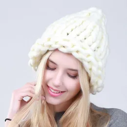 Gorro/crânio tampas geebro mulheres mulheres quentes beanies hat handmades de malha grossa linhas grossas de cabine de cabo colorido de cor de crochê fêmea chapéus de gorro feminino t221020