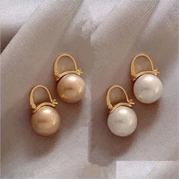 Hoop Huggie Fashion Minimalist Irregar Hoop Pearl Dangle أقراط خمر لؤلؤة المياه العذبة للنساء للنساء المجوهرات إسقاط 20 Dhwlo