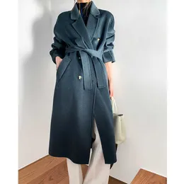 Max Designer Reversible Cashmere Coat Women Light Lapel Lace Up Wool Jacket Long Windbreakerファッションコート147